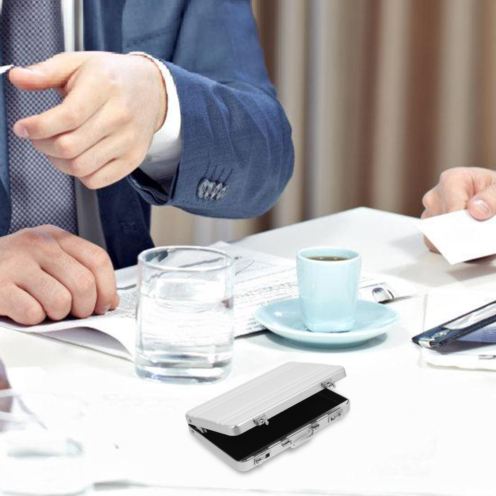 Kompakt Alüminyum Alaşımlı Kar - Card Index Box incelemesi ve fiyatı